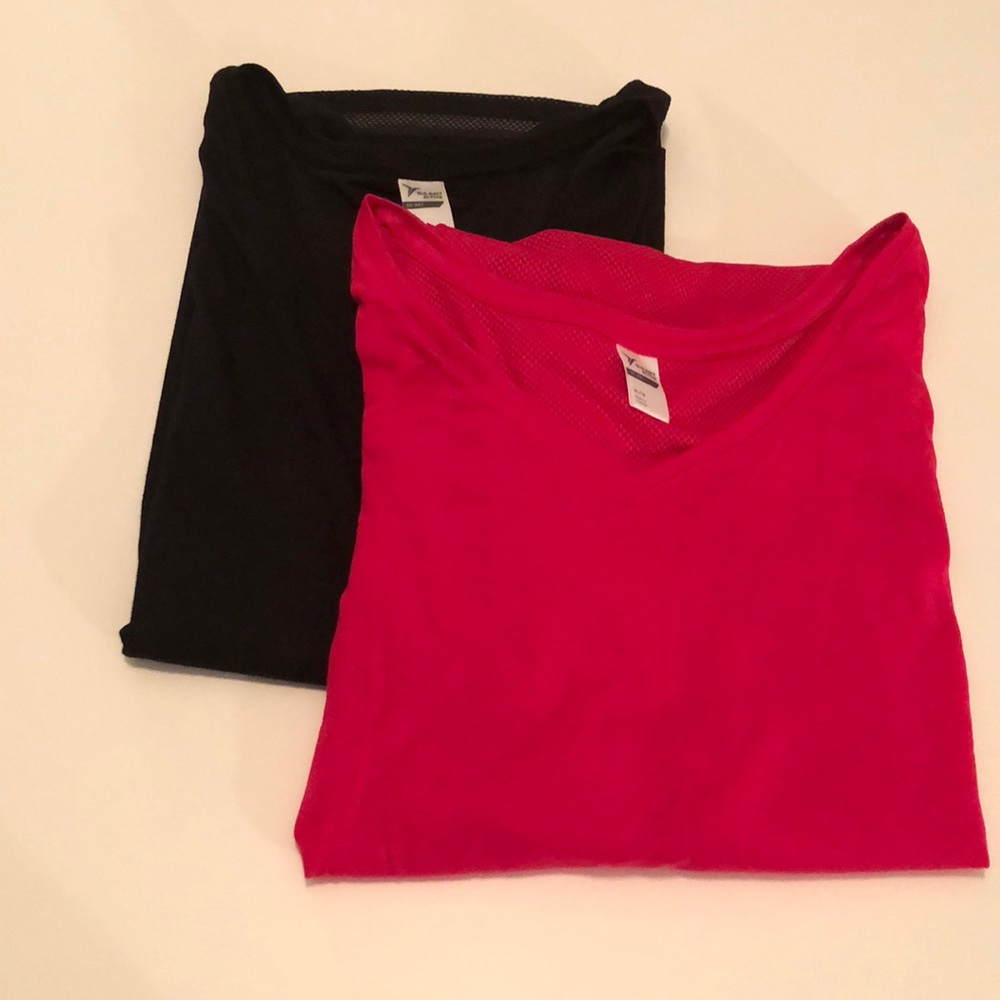 **Final Price** Lot of 2 Old Navy Active T-Shirts
